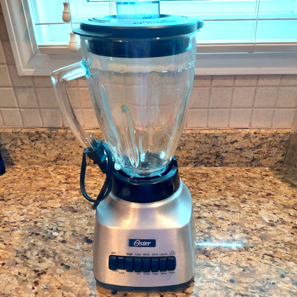 COPY - Oster BLSTSS-PZO-000 Oster 10-Speed Die Cast Blender, Silver